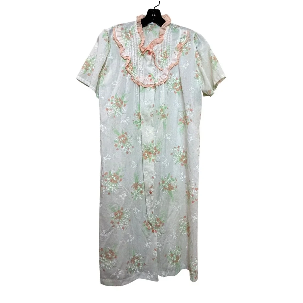 Vintage Robe Womens Small White Pink Floral Ruffle Pintuck Housecoat Cottagecore